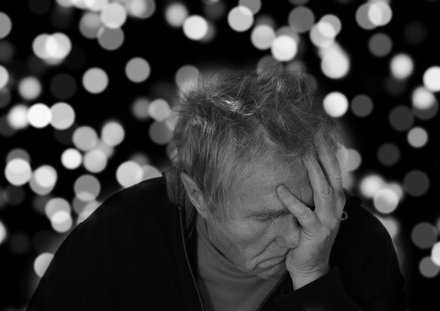 La ansiedad, la depresión y el estrés: los trastornos que más afectan a las personas mayores ante el diagnóstico de nuevas enfermedades